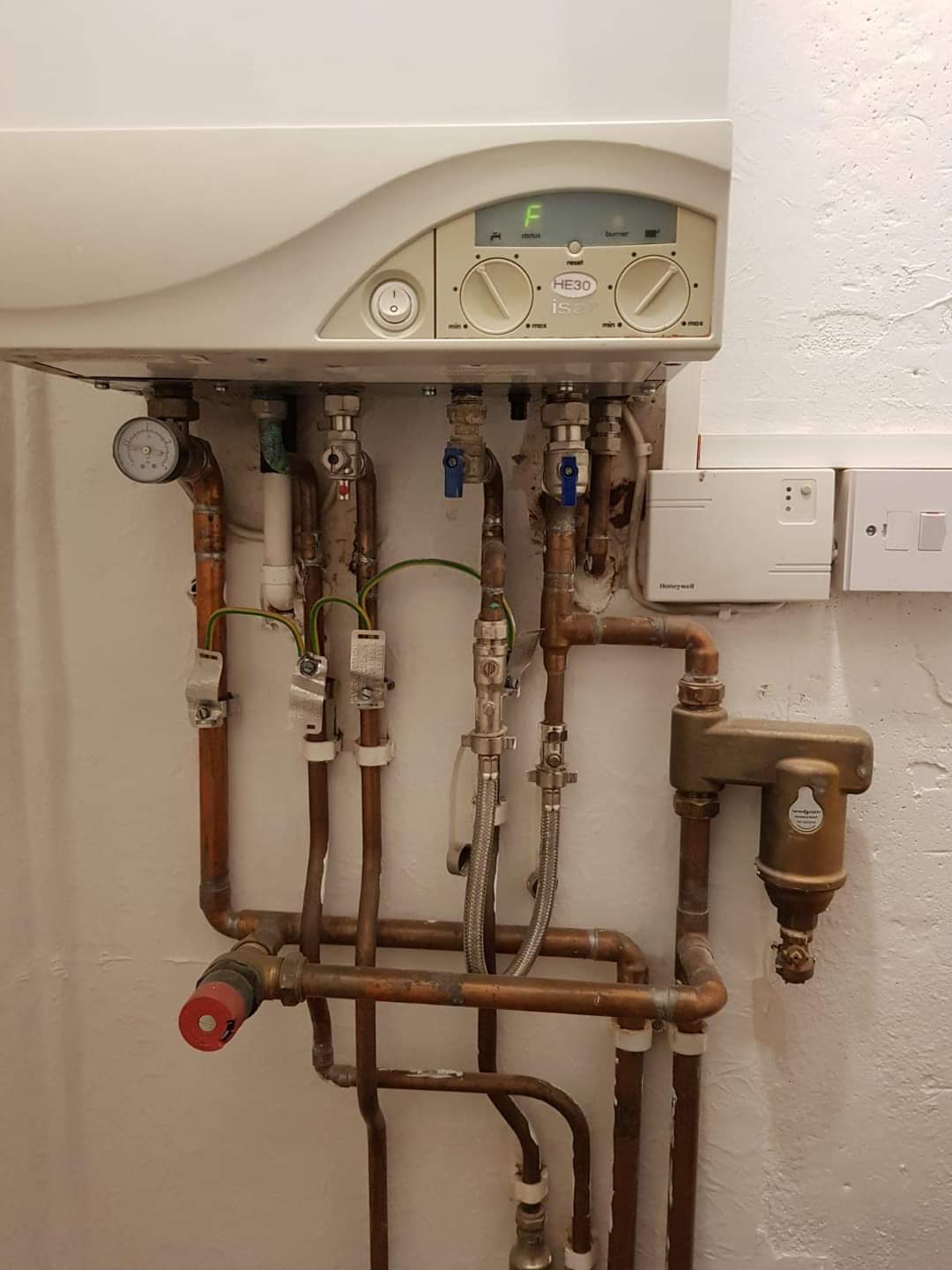 Certified plumber Bromley